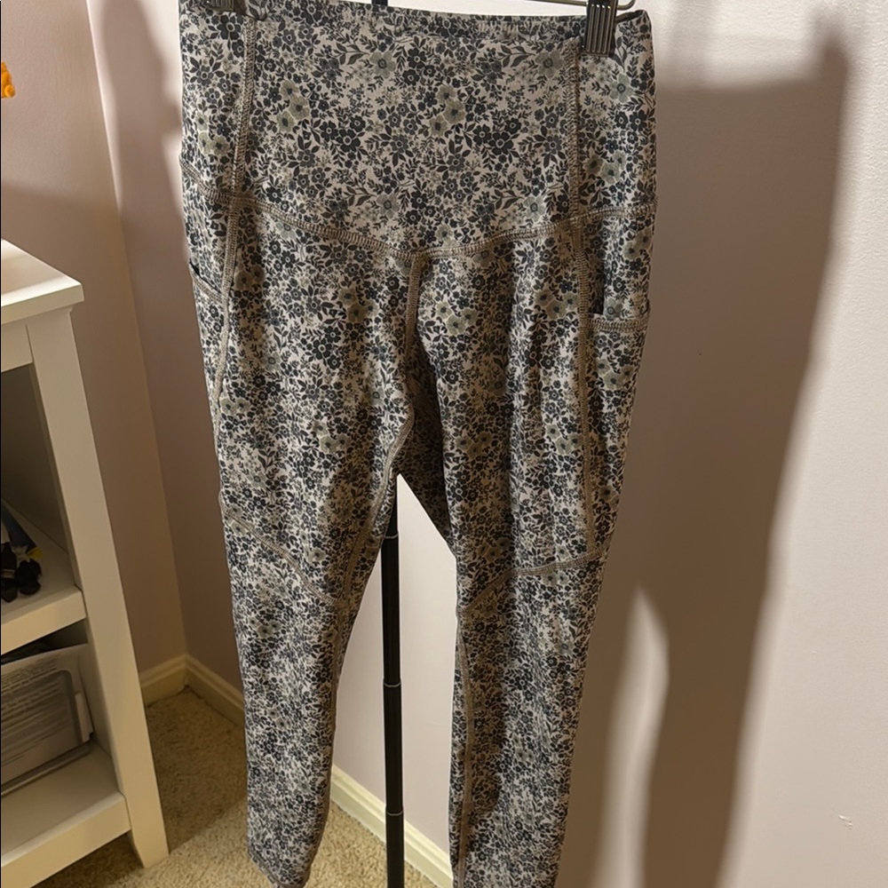 Evolution and Creation Black and Gray Floral Leggings